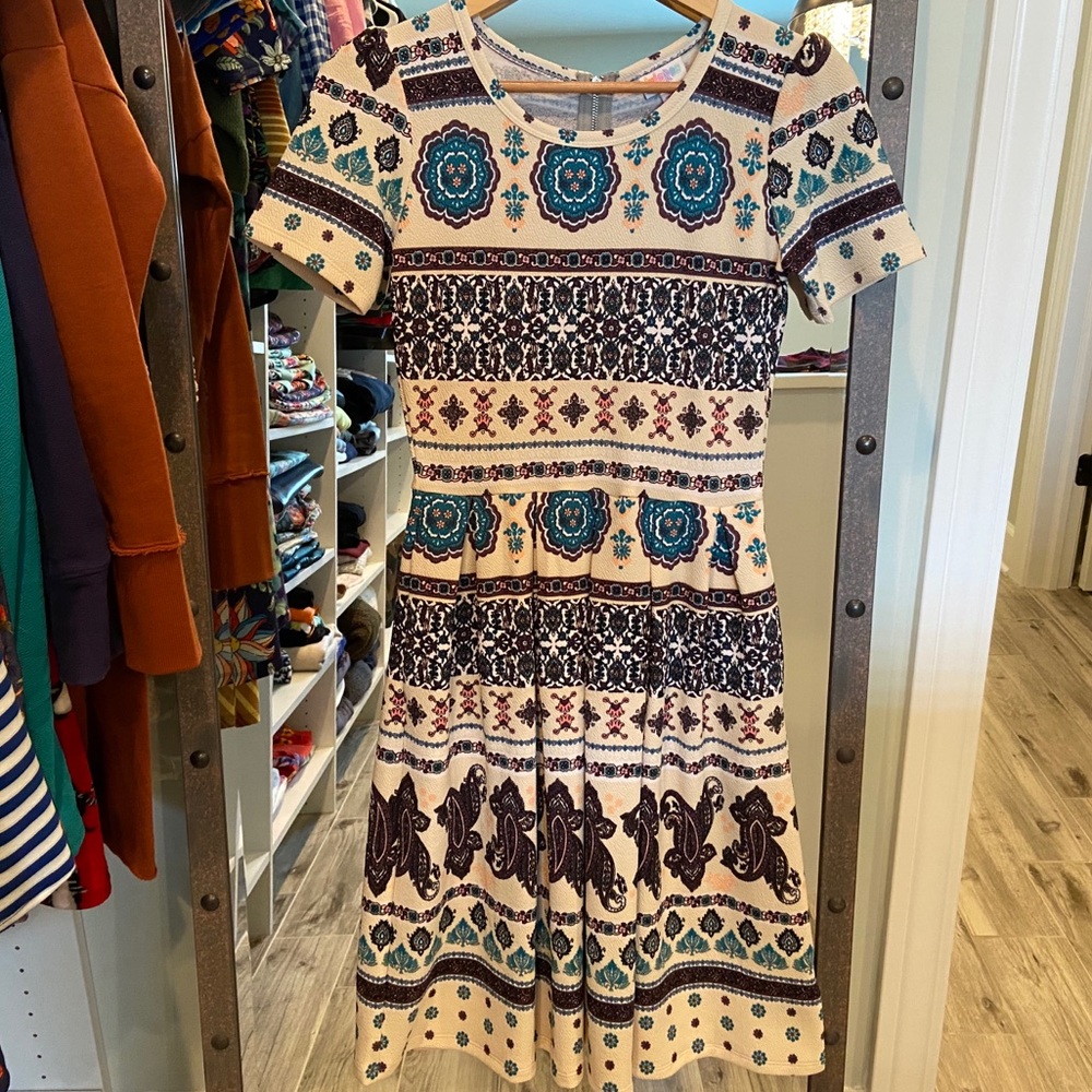 LuLaRoe Amelia Dress